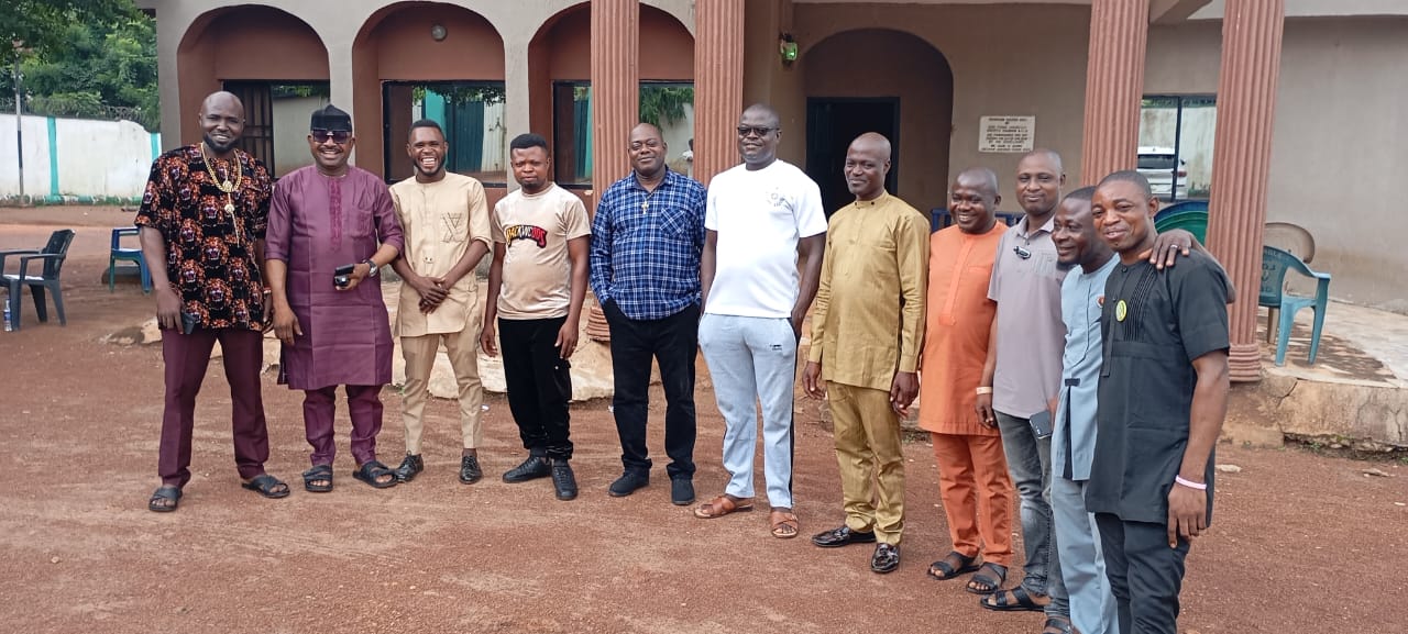 Members of Ikeoha Heritage Foundation Pays Homage to Abakaliki LGA Chairman